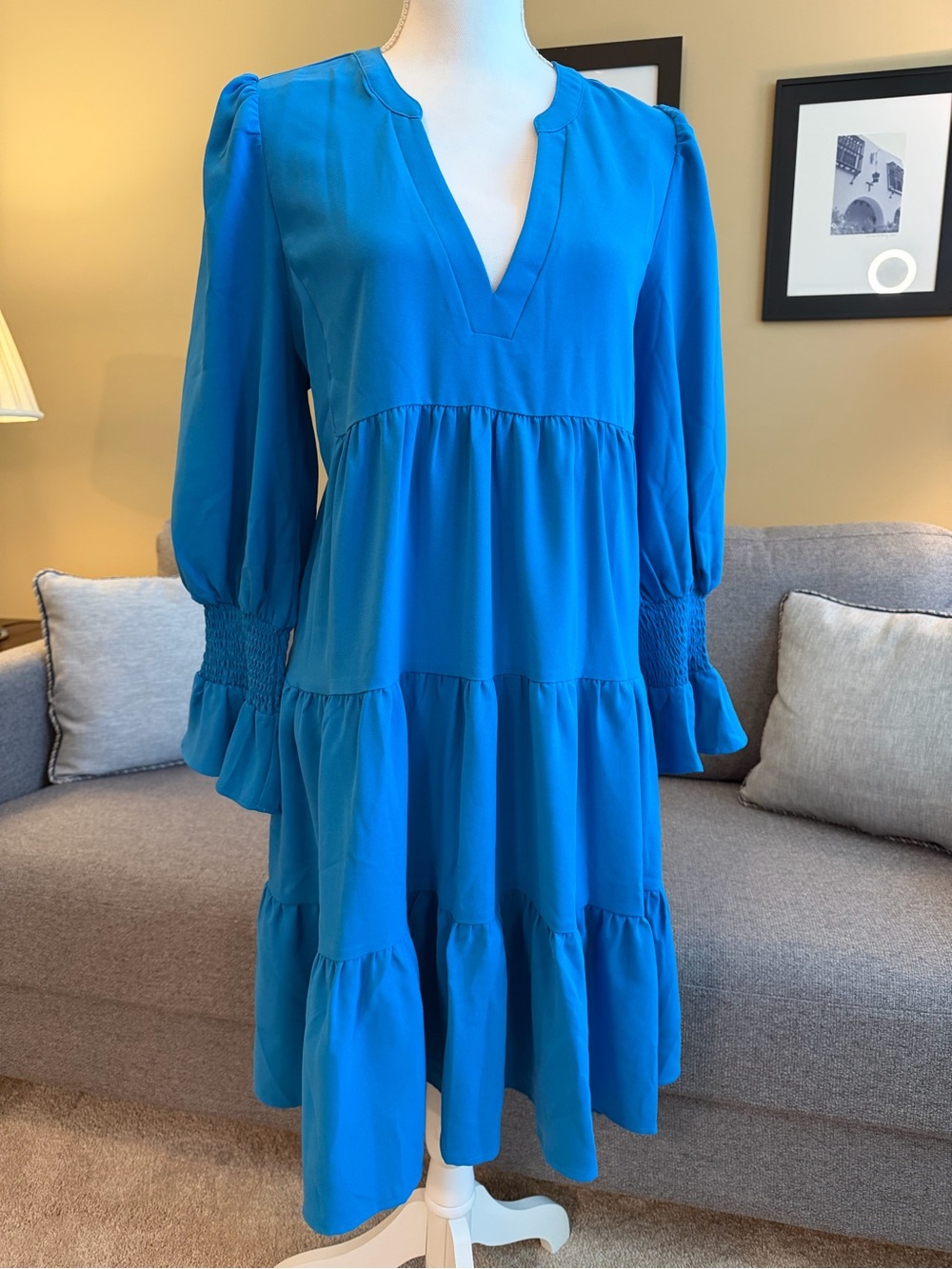 Pomander Place NWT Blue Tiered V-Neck Women’s Dress